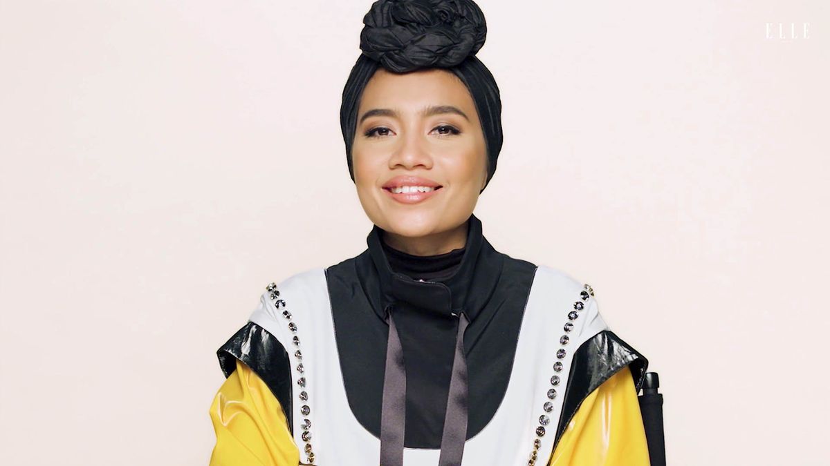 Video player poster image preview for Elle US Section: Fashion
