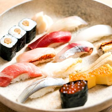 elle escapes tokyo