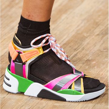 Footwear, Shoe, Ankle, Sneakers, Plimsoll shoe, Street fashion, Fashion accessory, Calf, Footwear, Shoe, Ankle, Sneakers, Plimsoll shoe, Street fashion, Fashion accessory, Calf,