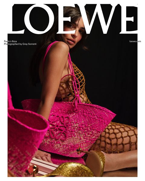 loewe paula ibiza emily ratajkowski